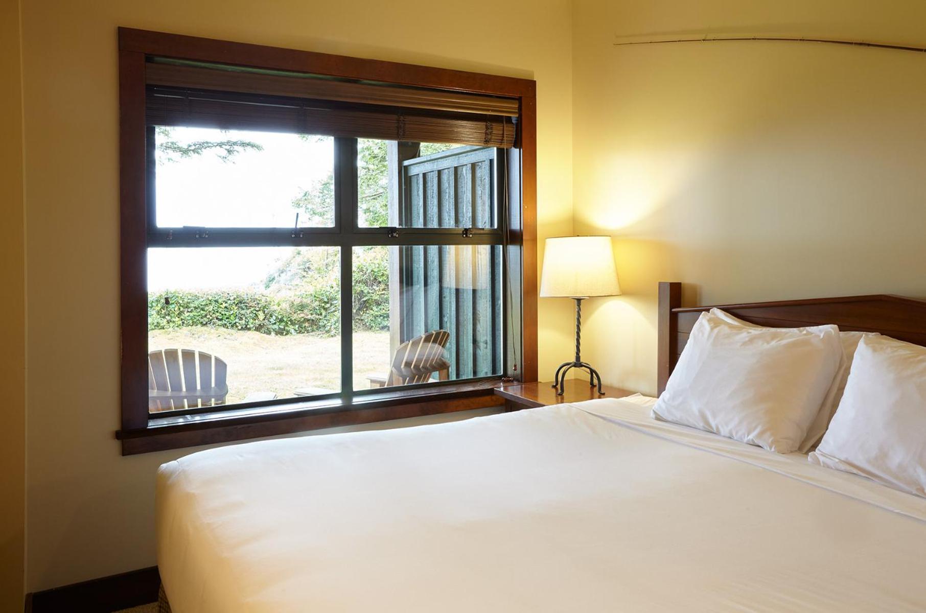 Middle Beach Lodge トフィーノ エクステリア 写真