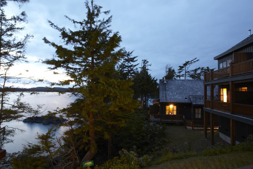 Middle Beach Lodge トフィーノ エクステリア 写真