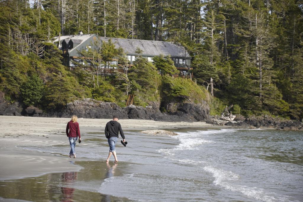 Middle Beach Lodge トフィーノ エクステリア 写真