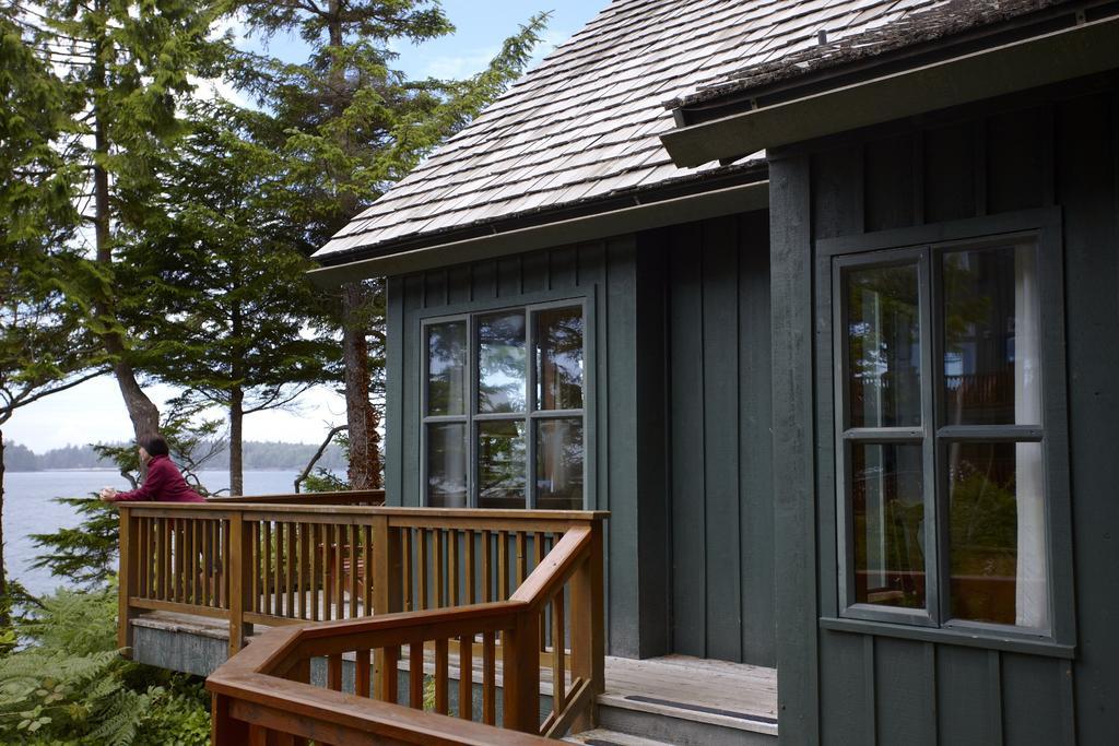 Middle Beach Lodge トフィーノ エクステリア 写真
